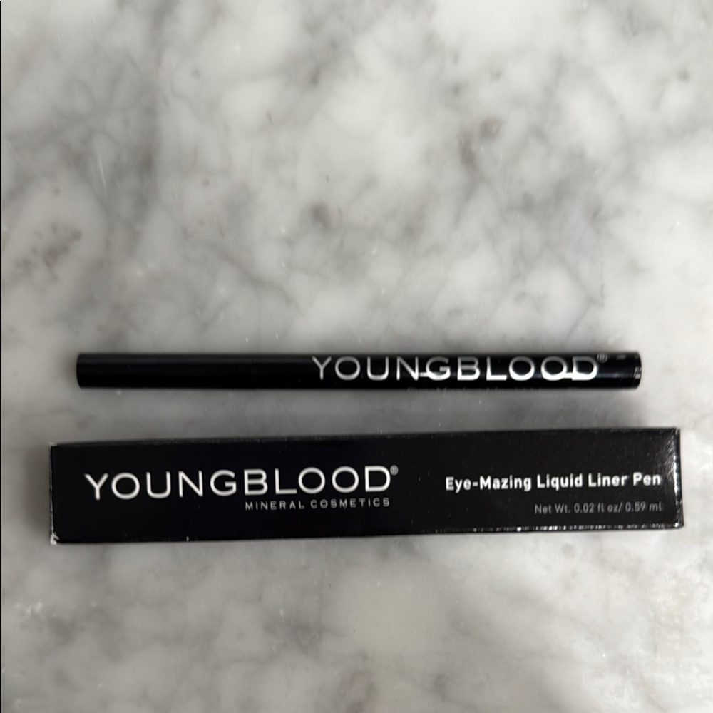 Precision Liquid Eyeliner - Gris